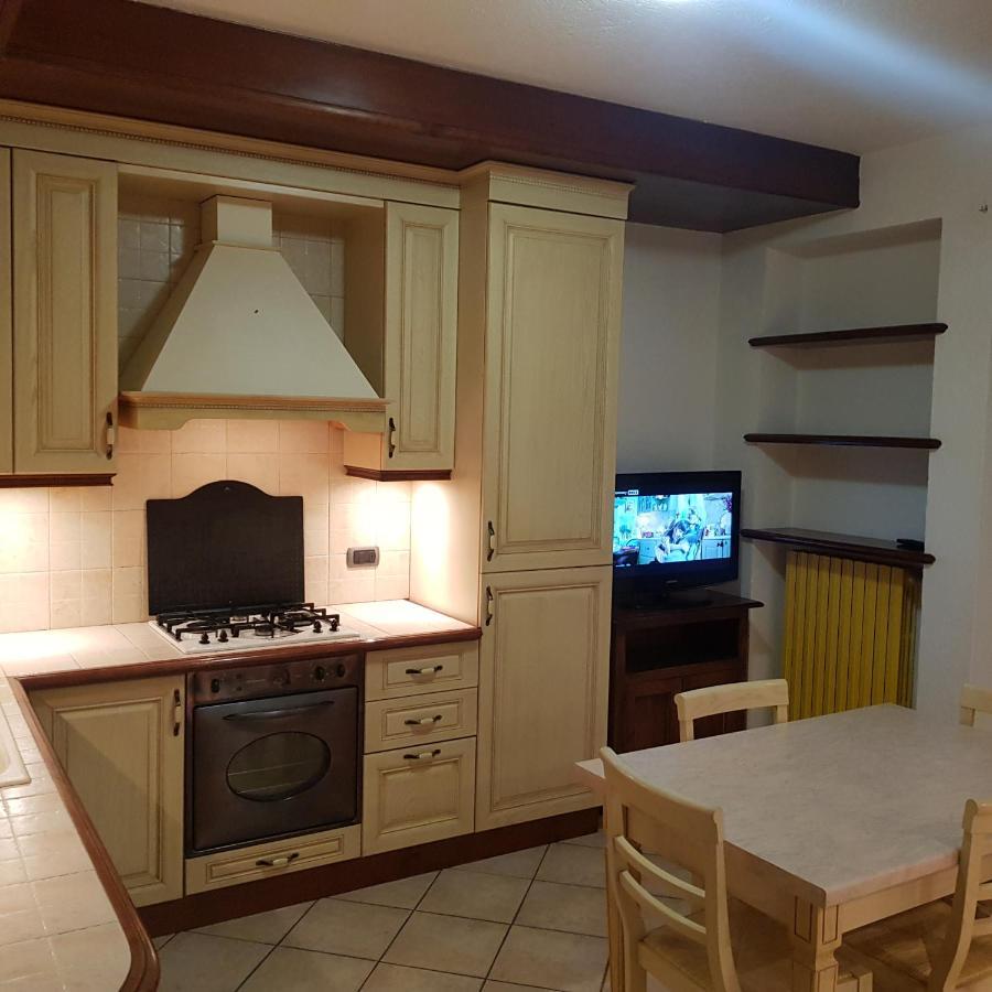 Appartamento Via Sacco Aosta Esterno foto